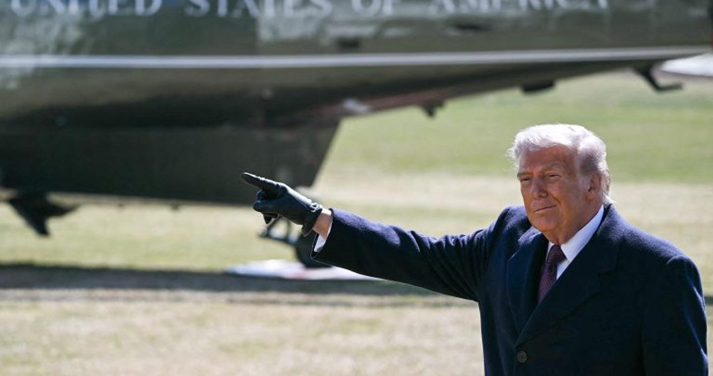 Τραμπ: Θα κάνουμε «ειρηνική κατάληψη» της Κούβας