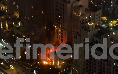Νύχτα τρόμου στο Ντουμπάι: Αναχαιτίσεις πυραύλων και θραύσματα στο Παλμ Τζουμέιρα
