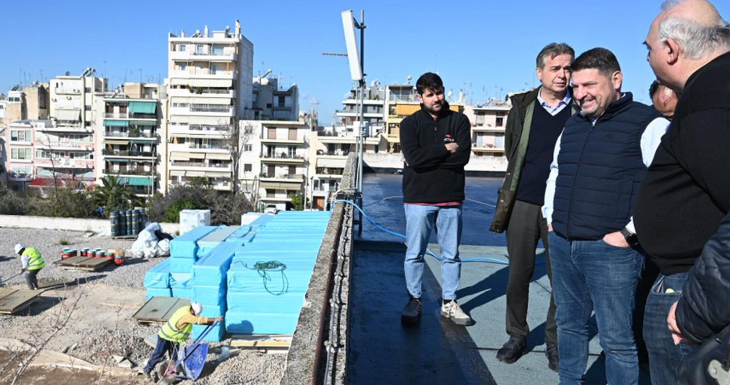 Χαρδαλιάς στην Γκράβα: Θωρακίζουμε τις σχολικές υποδομές απέναντι στην ενεργειακή σπατάλη και στην κλιματική κρίση