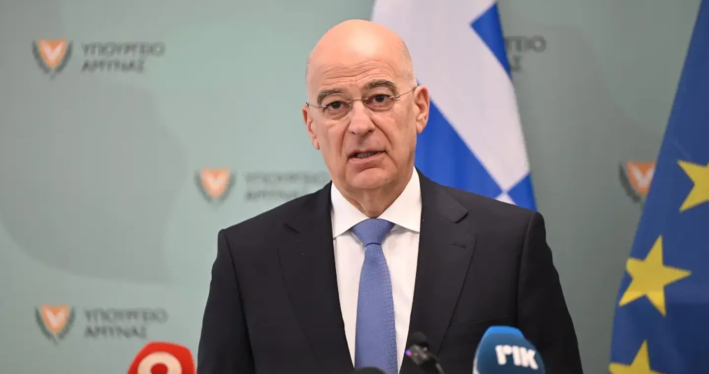 Τι απάντησε ο Δένδιας στον Κουτσούμπα για τα drones και τη Σούδα