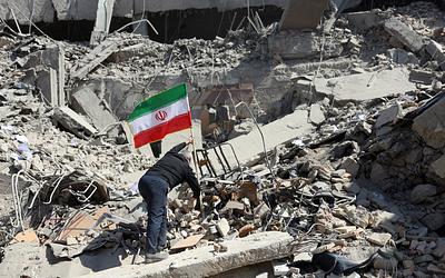 Αποκαλύπτεται η κλιμάκωση: Οι ΗΠΑ βύθισαν ιρανική φρεγάτα και η σύρραξη γενικεύεται