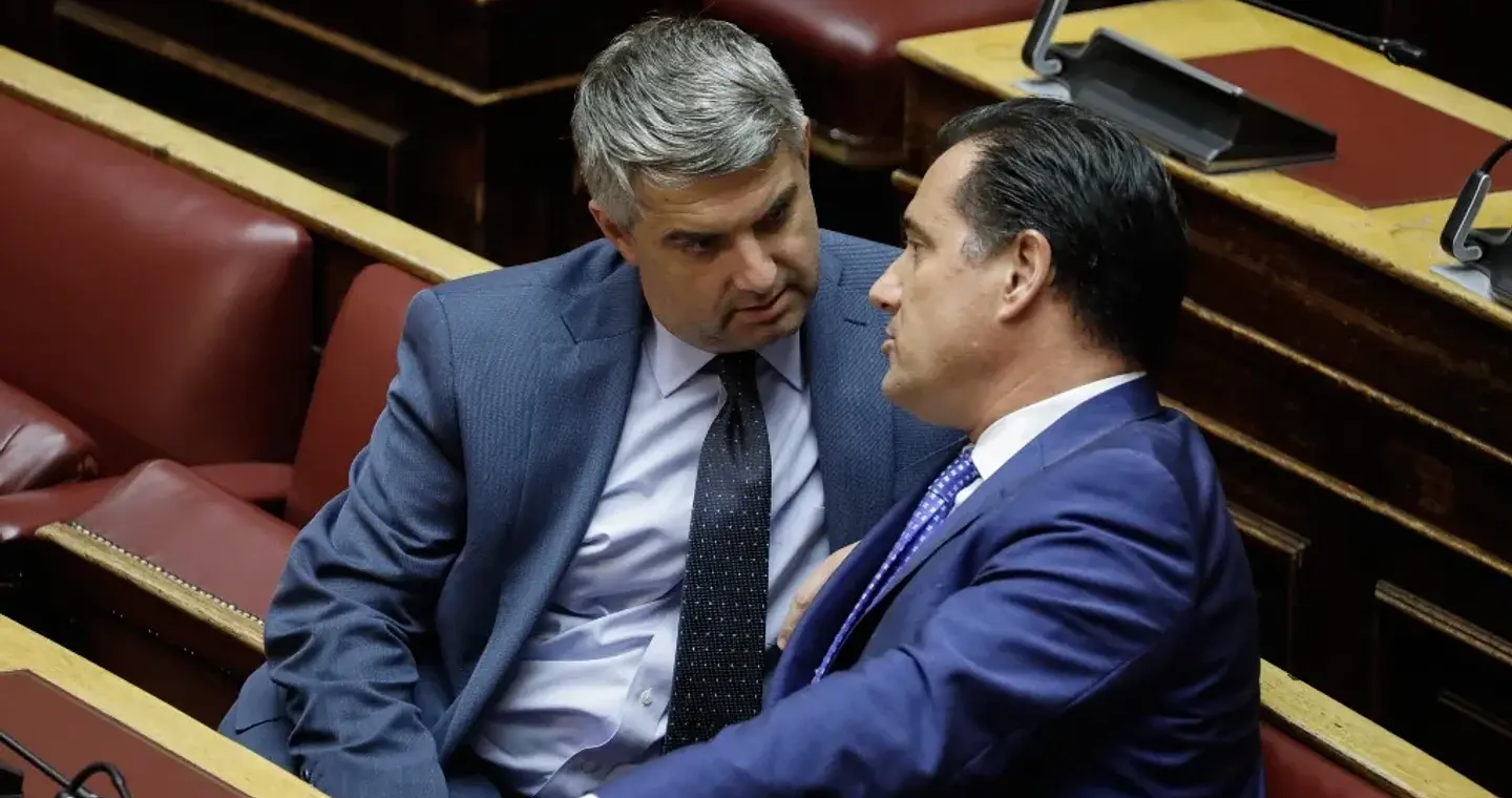 Ο Οδυσσέας Κωνσταντινόπουλος άσκησε κριτική στον Σάντσεθ και ο Άδωνις Γεωργιάδης τον αποθέωσε