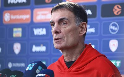 Ντέρμπι στο ΣΕΦ: Ο Μπαρτζώκας ανοίγει τα χαρτιά του για τις απουσίες