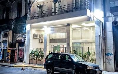 Θρήνος στα Εξάρχεια: Το χρονικό της τραγωδίας με τον 15χρονο Γάλλο μαθητή