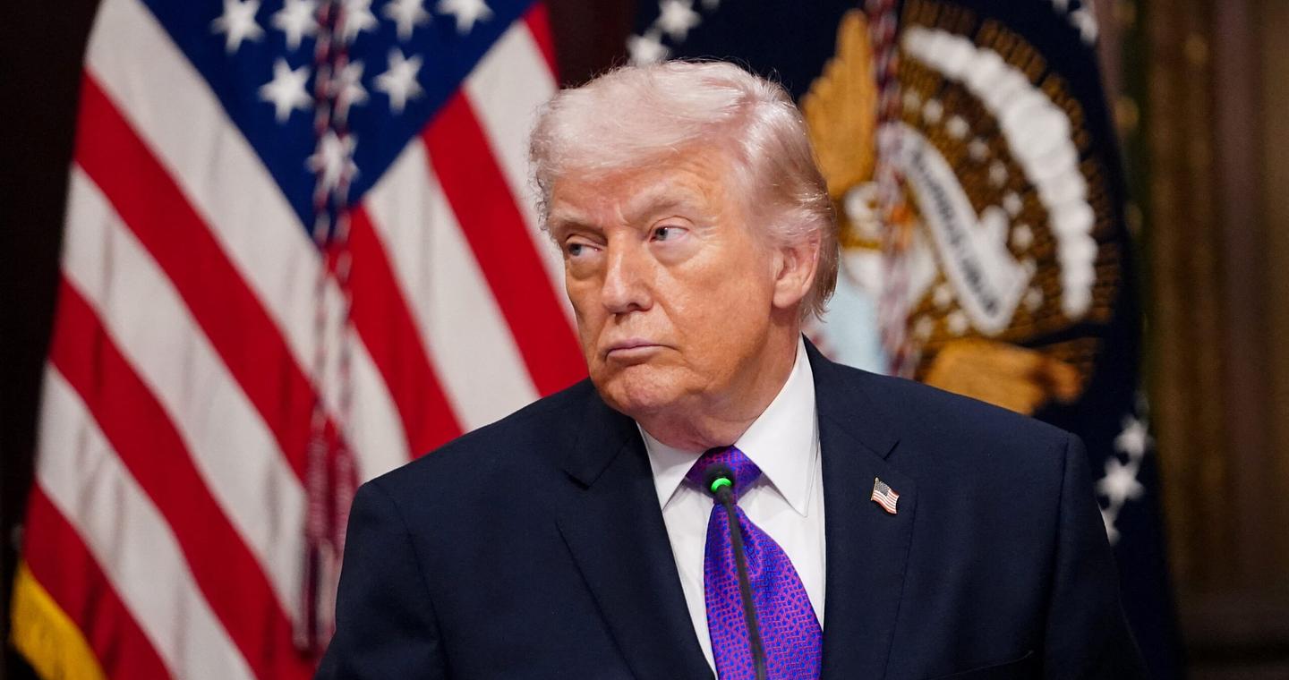 Τραμπ για Ιράν: «Χάσιμο χρόνου» μια χερσαία εισβολή – Θέλουμε «πλήρη απομάκρυνση» της ηγεσίας