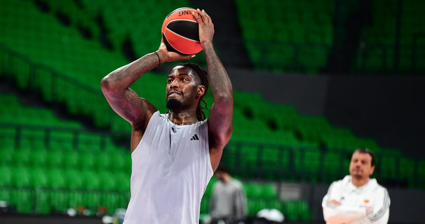 Ολυμπιακός - Παναθηναϊκός: Οι πράσινοι πήγαν στο ΣΕΦ για πρωινά σουτάκια, αναμονή για Λεσόρ