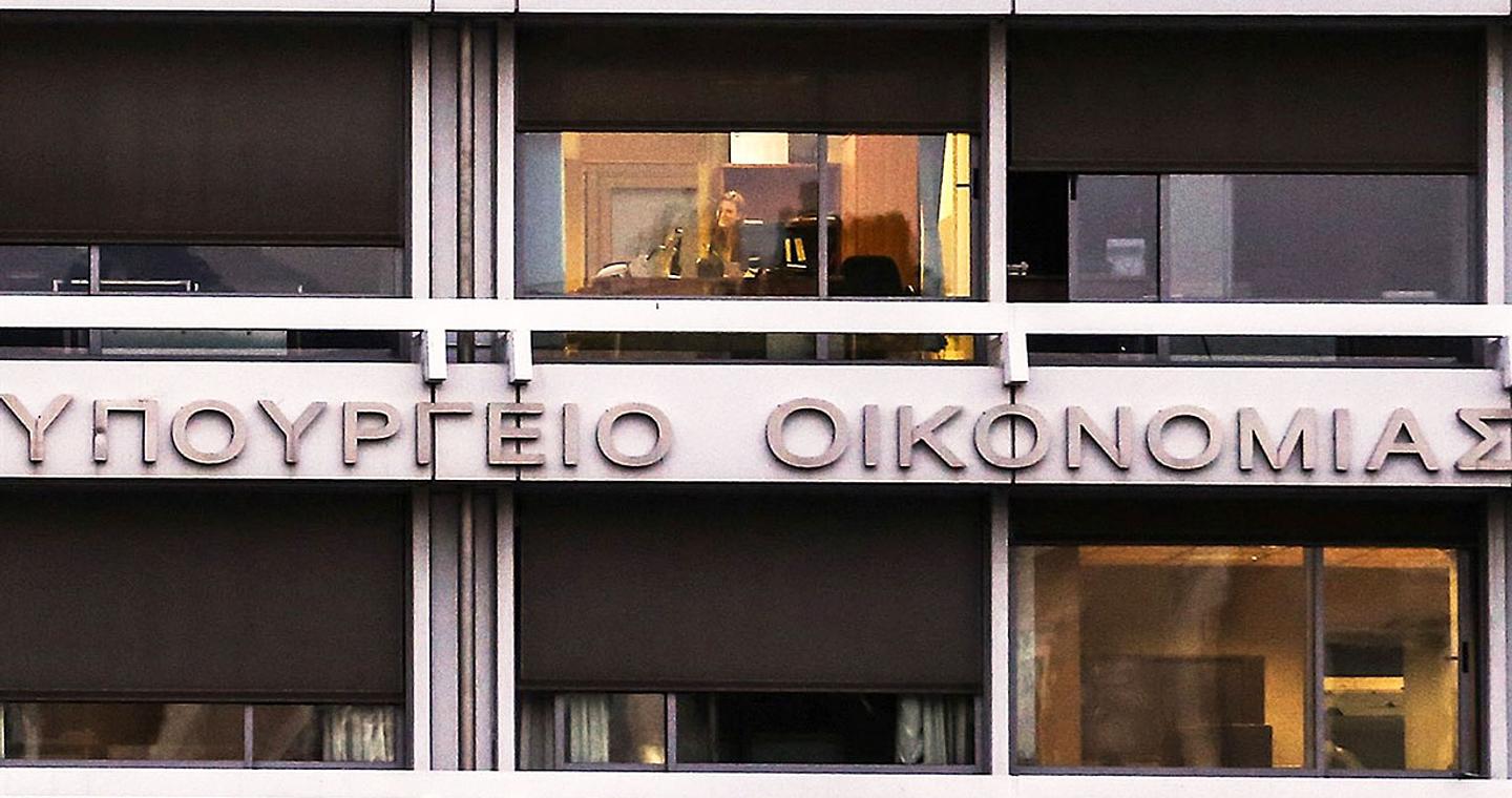 Ανάπτυξη 2,1% το 2025 με κινητήρια δύναμη την κατανάλωση