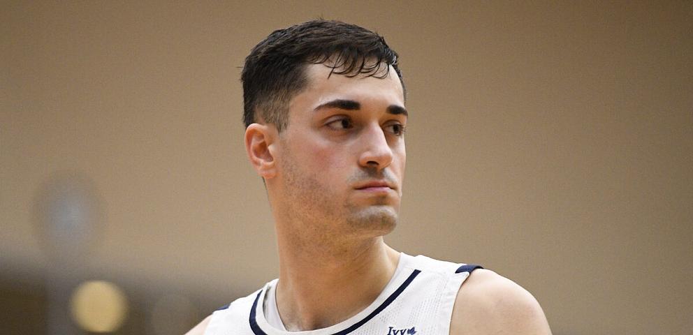 Ιστορική στιγμή: Ο Τζον Πουλακίδας πάτησε για πρώτη φορά παρκέ στο NBA