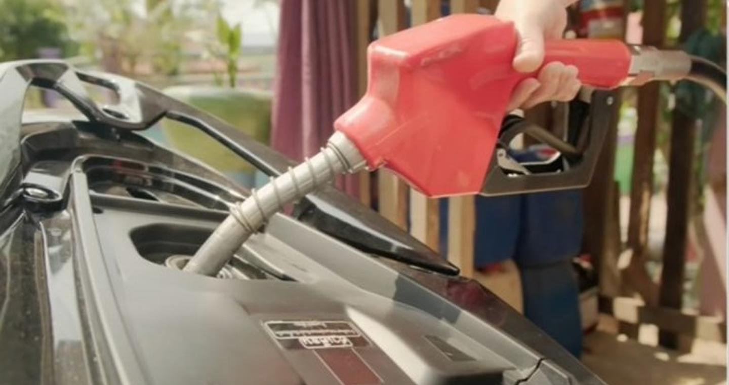 Καύσιμα: Αυξήσεις στις τιμές βενζίνης και ντίζελ – Αγωνία για την παγκόσμια προσφορά πετρελαίου και φυσικού