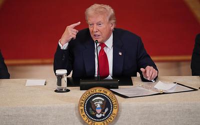 Ο Ντόναλντ Τραμπ θέτει όρους για τον επόμενο ηγέτη του Ιράν