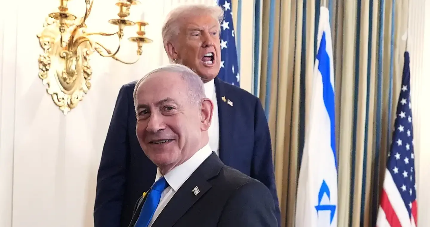 Τραμπ: «Αποφασίζομεν και διατάσσομεν» με τον Νετανιάχου για το τέλος του πολέμου