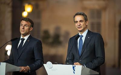 Γεωπολιτική ασπίδα στην Κύπρο: Μητσοτάκης και Μακρόν απαντούν με σιδερένια γροθιά