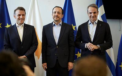 Νέα δεδομένα στην Ανατολική Μεσόγειο: Ηχηρό μήνυμα ασφάλειας από Μητσοτάκη, Μακρόν, Χριστοδουλίδη