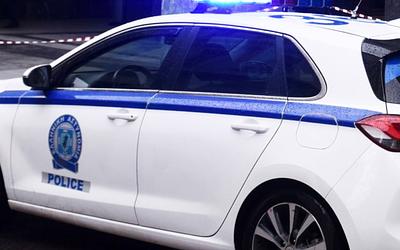 Απόγνωση στη Θέρμη: 80χρονος εμβόλισε με το αυτοκίνητο τράπεζα λόγω κατάσχεσης σπιτιού