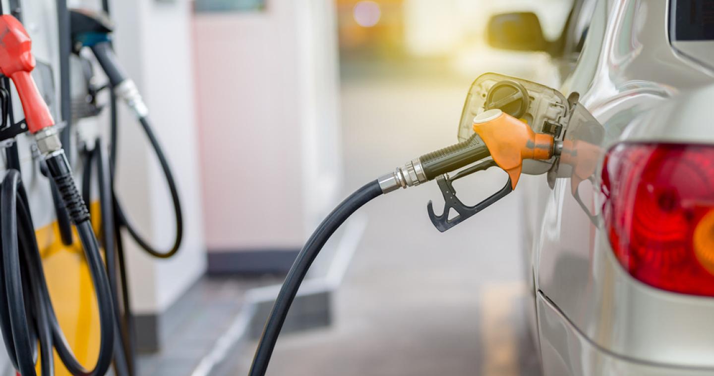 Προ των πυλών νέο Fuel Pass - Τι συζητείται στο Μέγαρο Μαξίμου και στο οικονομικό επιτελείο