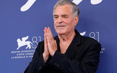 Ο Άμος Γκιτάι στην Αθήνα: Το ανατρεπτικό όραμα ενός κορυφαίου δημιουργού