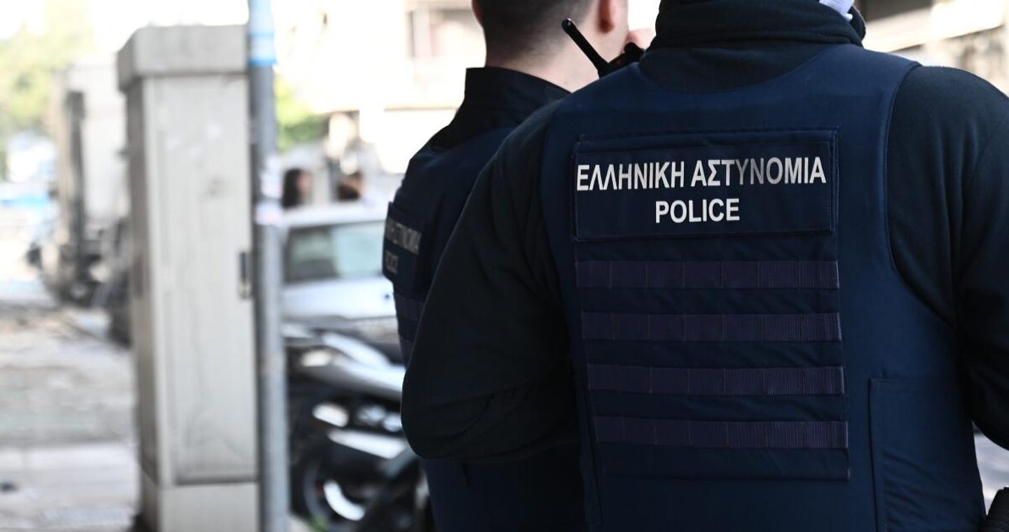 Τρίπολη: Νεκρή αστυνομικός μετά από πυροβολισμό μέσα στο σπίτι της