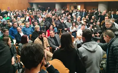 Ο Αλέξης Τσίπρας επιστρέφει: Το σχέδιο για τη νέα «ομάδα» και το «πρωτάθλημα»