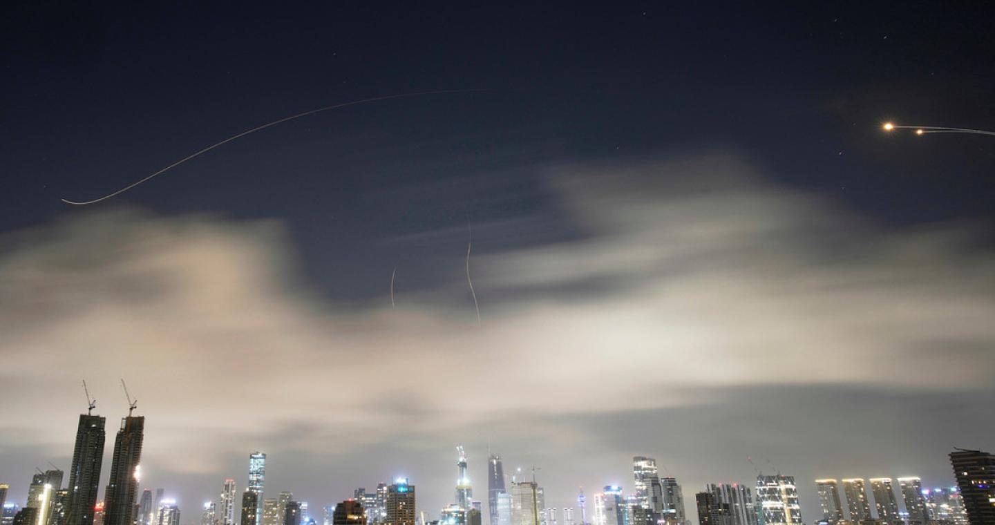 Τραμπ: «Όχι» σε διαπραγματεύσεις με την Τεχεράνη - Οι Αμερικανοί καλούνται να εγκαταλείψουν το Ιράκ