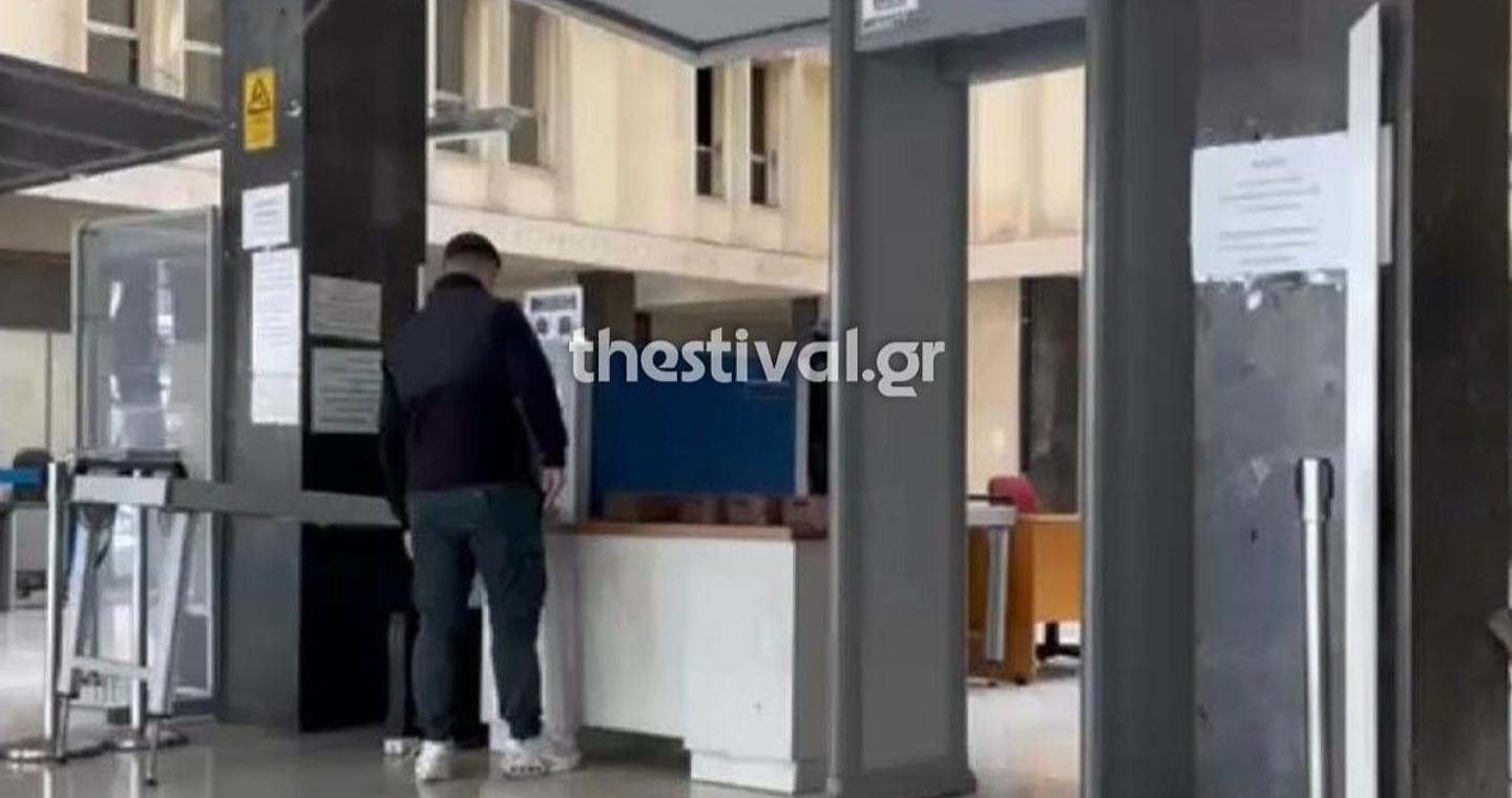 Θεσσαλονίκη – Δολοφονία 20χρονου: Στα δικαστήρια ο 19χρονος που ταυτοποιήθηκε