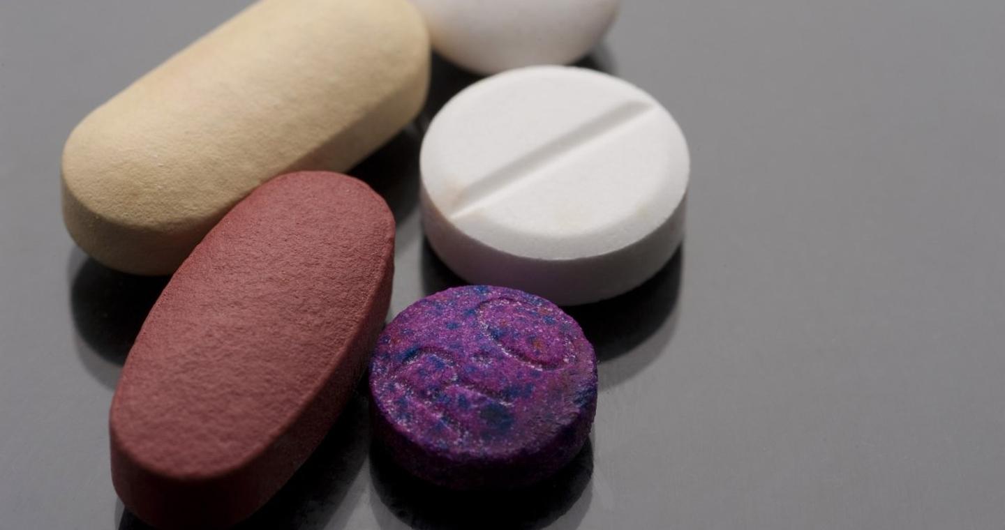 Οι πολυβιταμίνες ίσως επιβραδύνουν τη γήρανση, δείχνει νέα μελέτη