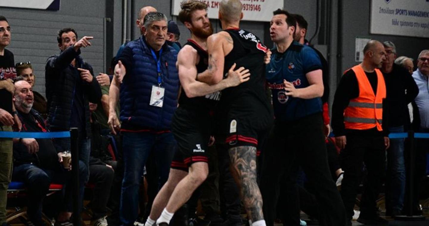 Ένταση στο Πανιώνιος-Ολυμπιακός: Αποβλήθηκε ο Φουρνιέ μετά από επεισόδιο με φίλαθλο