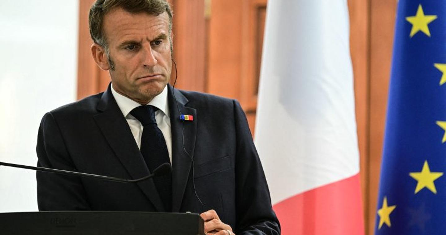 Πώς βλέπουν την πολιτική κρίση στη Γαλλία τα ευρωπαϊκά ΜΜΕ