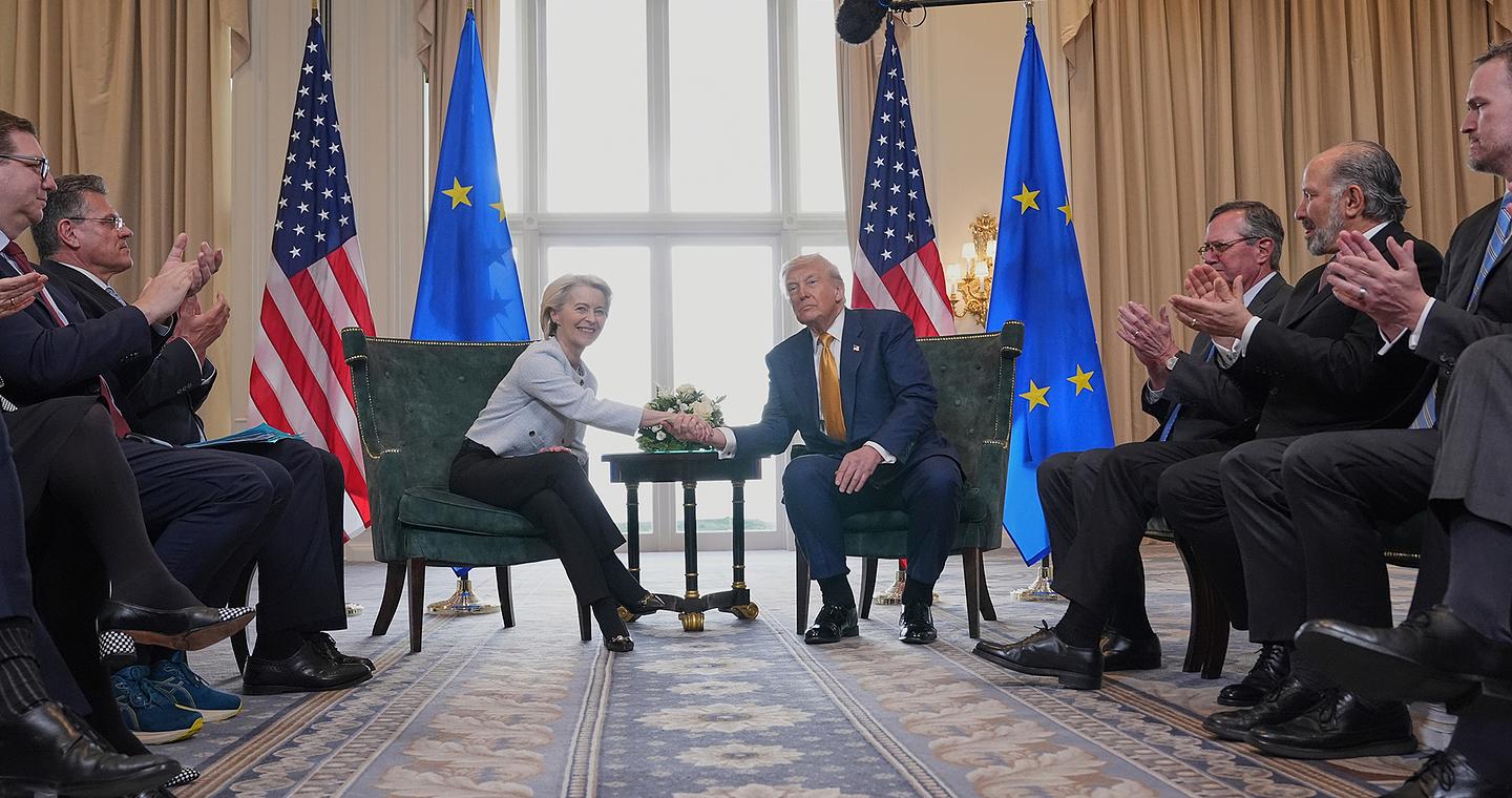 Politico: Ισως ξεκινά ο «αιώνας της ταπείνωσης» για την Ευρώπη