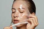 Glass skin στην Ελλάδα: Η νέα τάση με κολλαγόνο που αποκαλύπτει λάμψη