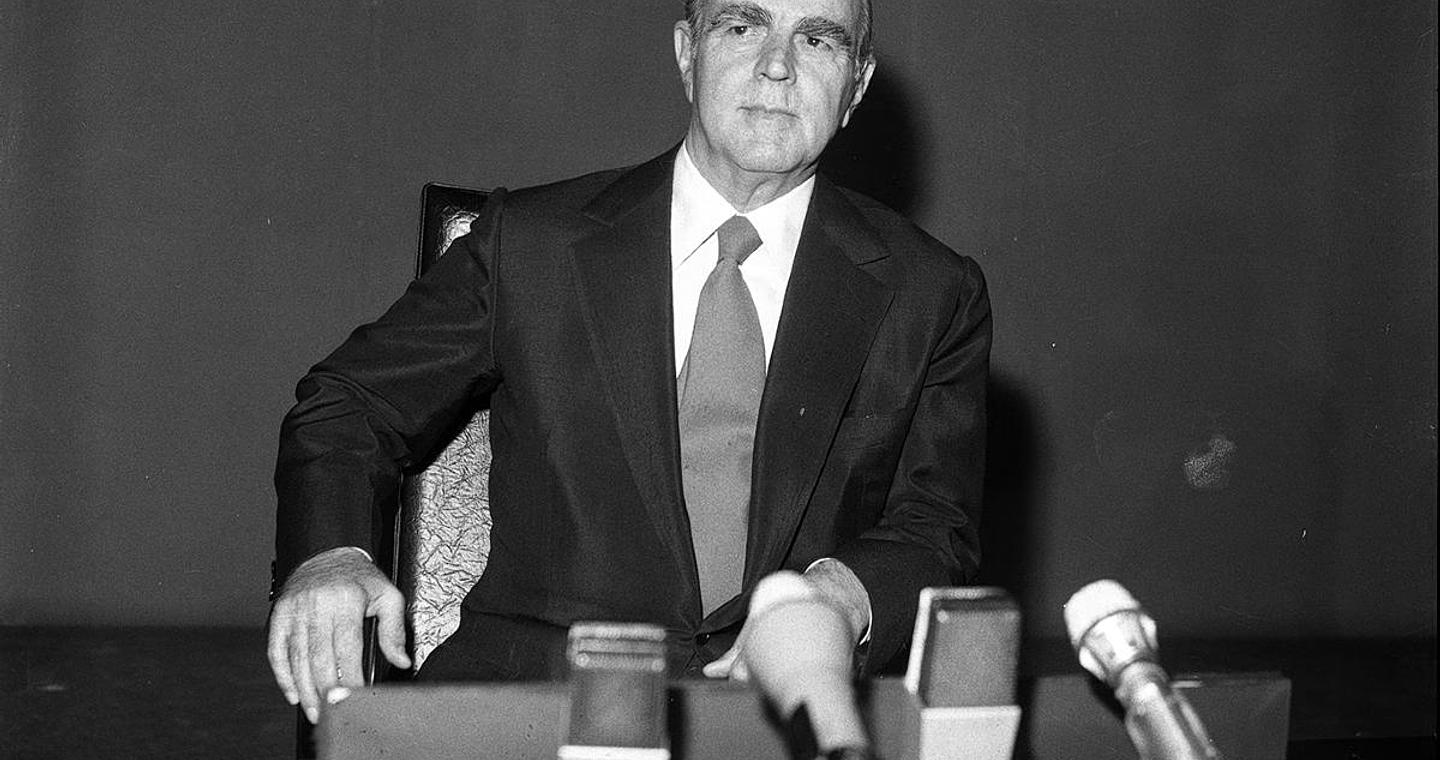 4 Οκτωβρίου 1974: Πώς ο Κωνσταντίνος Καραμανλής ίδρυσε τη Νέα Δημοκρατία