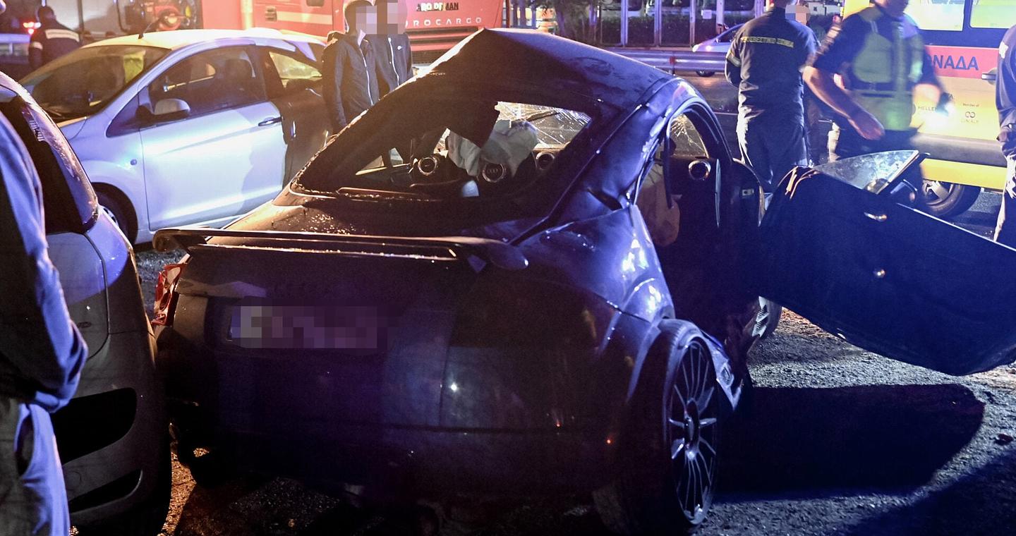 Τραγωδία στην Κόρινθο: Νεκρός 26χρονος από το σφοδρό τροχαίο – Τραυματίστηκαν 5 νεαρά άτομα