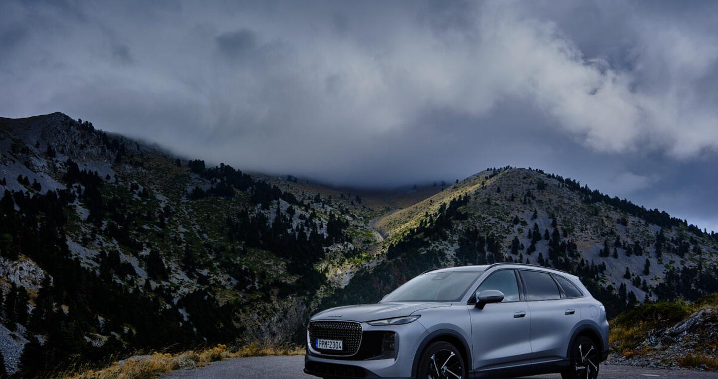Τι πρεσβεύει το νέο Lepas L8 plug-in hybrid