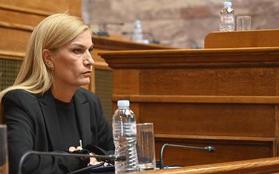 Βανδαλισμός στο γραφείο της Βολουδάκη: «Έχουν ανοιχτούς λογαριασμούς...»
