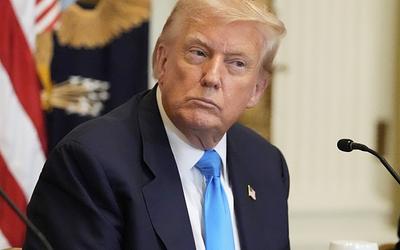 Δικαστικό «μπλόκο» στον Τραμπ για τους δασμούς: Τι αλλάζει τώρα;