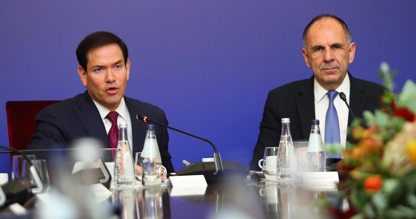 Συνάντηση Γεραπετρίτη – Ρούμπιο: «Πιο ισχυρές από ποτέ οι σχέσεις Ελλάδας και ΗΠΑ»