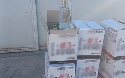 ΑΑΔΕ σπάει οργανωμένο δίκτυο λαθρεμπορίας: 4 συλλήψεις, τεράστια κατασχέσεις
