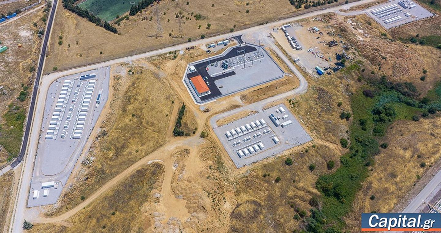 Σε λειτουργία το πρώτο πάρκο "μπαταριών" της HELLENiQ ENERGY