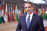 Μητσοτάκης στις Βρυξέλλες: Τρία όπλα εναντίον ακρίβειας και περικοπών