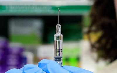Ανησυχία για τη γρίπη: Ο πρώτος θάνατος και η άνοδος του κορονοϊού