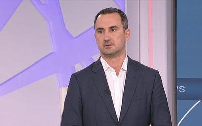 Χαρίτσης: «Αναξιοπρέπεια, εξαπάτηση και ευτελισμός» στην παιδεία