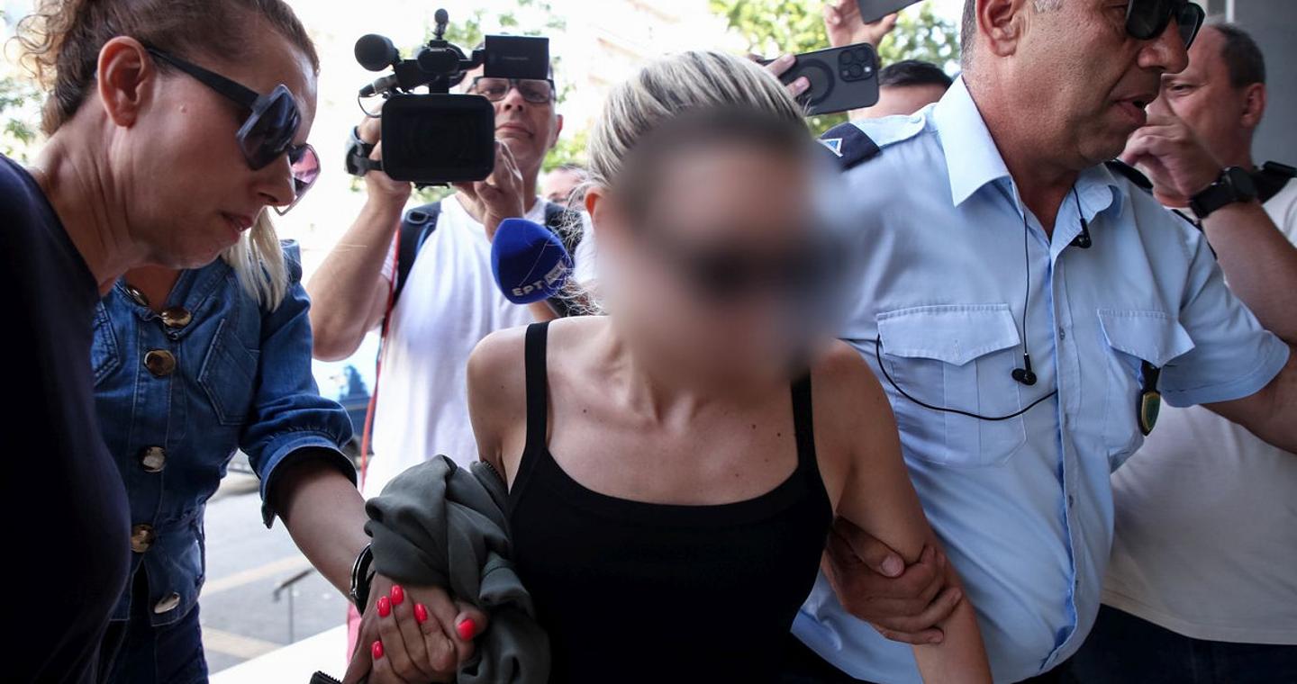 Αντίστροφη μέτρηση για την απολογία της 45χρονης με την Porsche – Πώς έγινε το τροχαίο και τι υποστηρίζει η ίδια