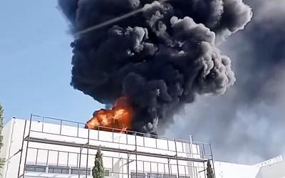 Φωτιά στο Μουσικό Σχολείο Παλλήνης: Άμεση κινητοποίηση της Πυροσβεστικής!