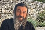 Αερόπλανο ή λεωφορείο; Το μυστηριώδες ταξίδι του μοναχού Ιωσήφ που κατέληξε σε εξαφάνιση