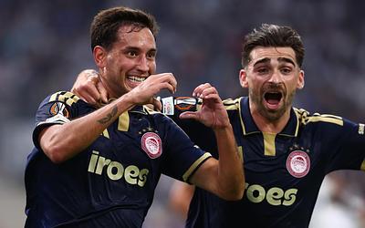 Ο Ολυμπιακός «κλέβει» τη νίκη στη Γαλλία με κεφαλιά του Έσε