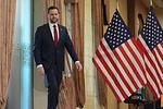 Βανς: Η μετανάστευση φέρνει φλόγες στη Γαλλία