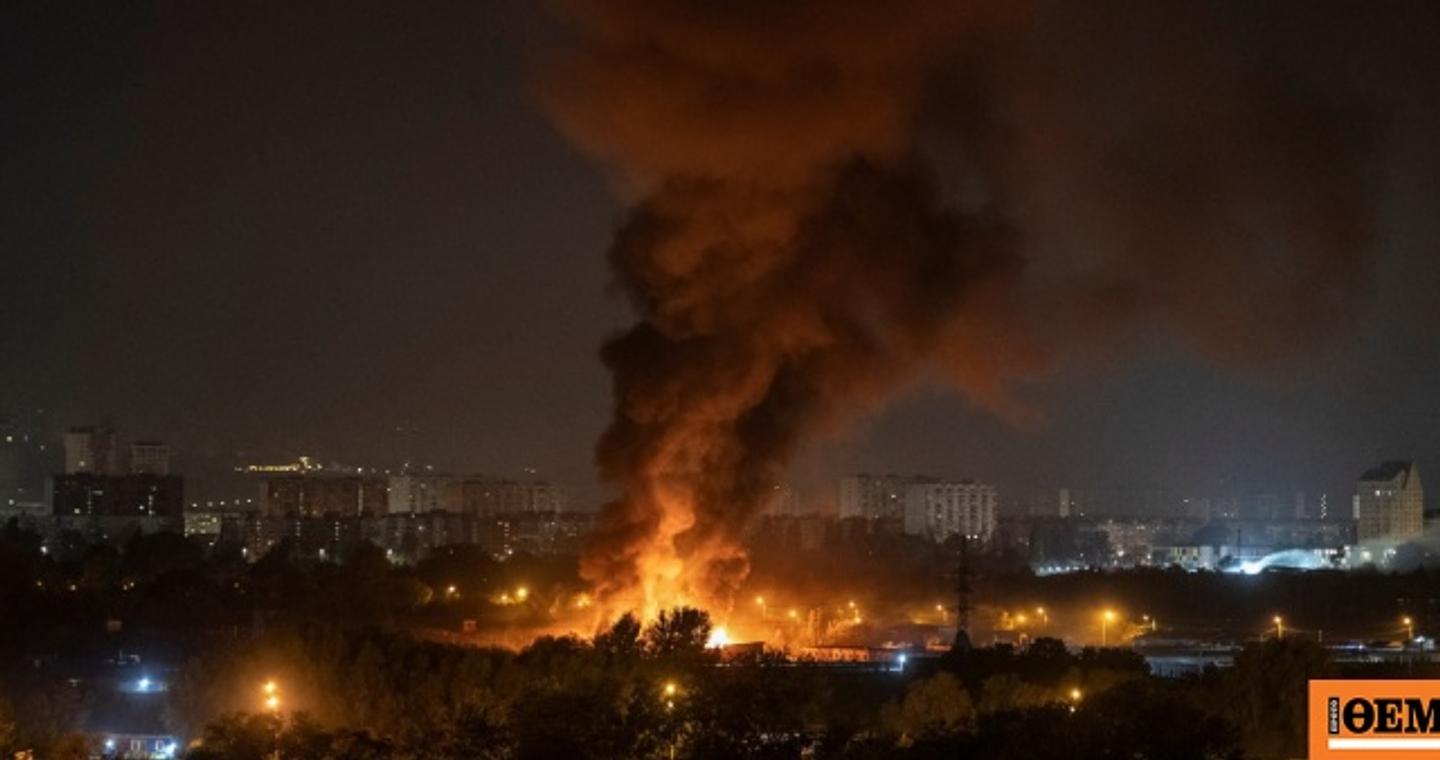 Νέο μπαράζ ρωσικών πυραυλικών επιθέσεων στο Κίεβο: Νεκρή 21χρονη, ζημιές σε σταθμό του μετρό και ιατρικό κέντρο