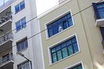 Ανδρας πέφτει από 4ο όροφο στην Ομόνοια — νεκρός στο Γεννηματά