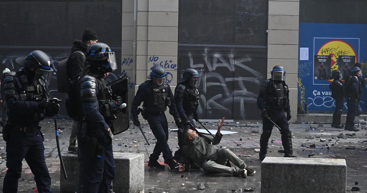 Γαλλία: Επιστρατεύεται ο στρατός ενόψει διαδηλώσεων το Σάββατο - Λεκορνί: Σχέδιο εξέγερσης από ακροαριστερούς
