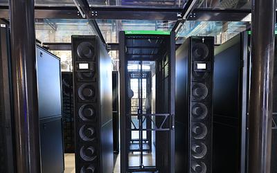 Εγκαινιάστηκε ο «Δαίδαλος» στο Λαύριο: Ο ισχυρότερος υπερυπολογιστής που έβγαλε ποτέ η Ελλάδα