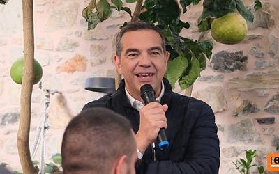 Τσίπρας στοχεύει στο 32% με «αριστερή στροφή»: «Να πάρει σειρά η Ελλάδα»